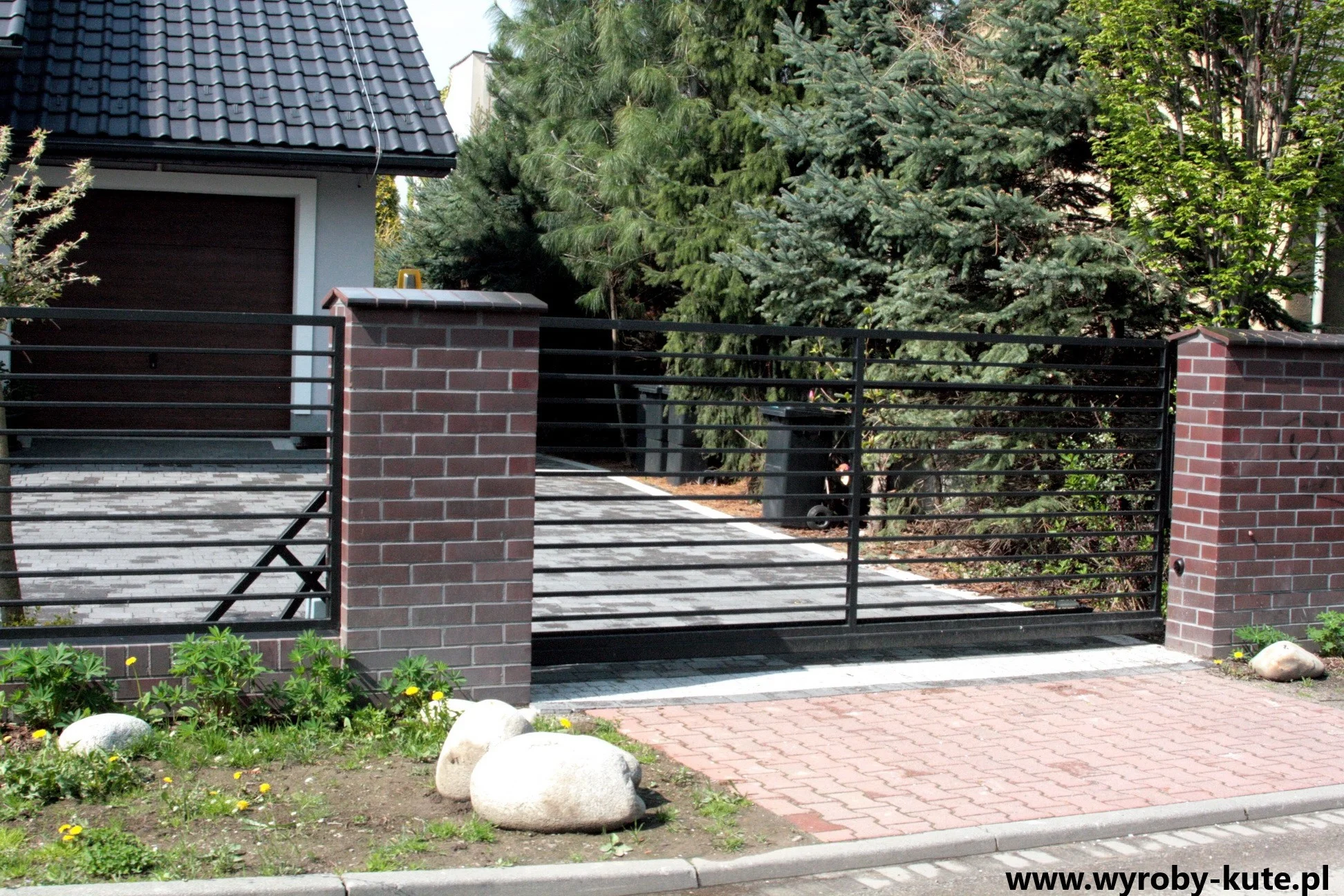 Szara Brama Palisadowa - Układ Poziomy