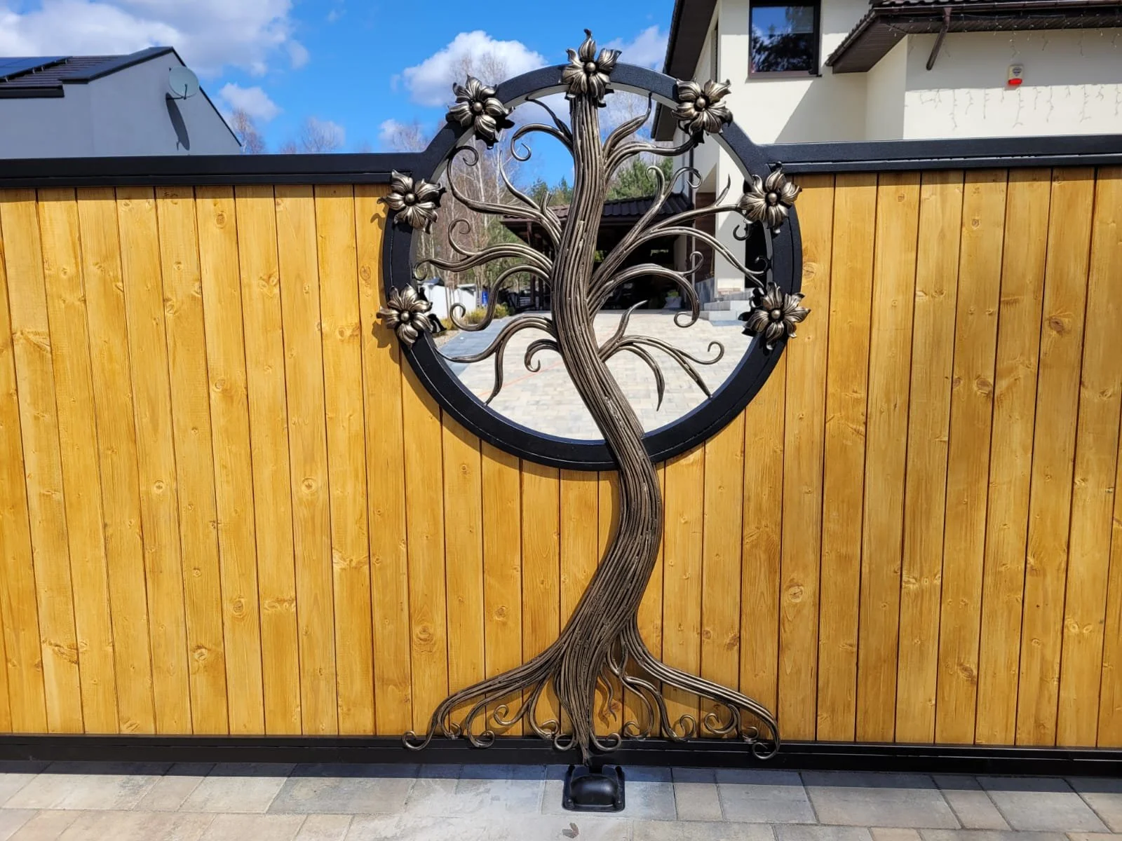 Tekstura kory drzewa - Kucie ręczne