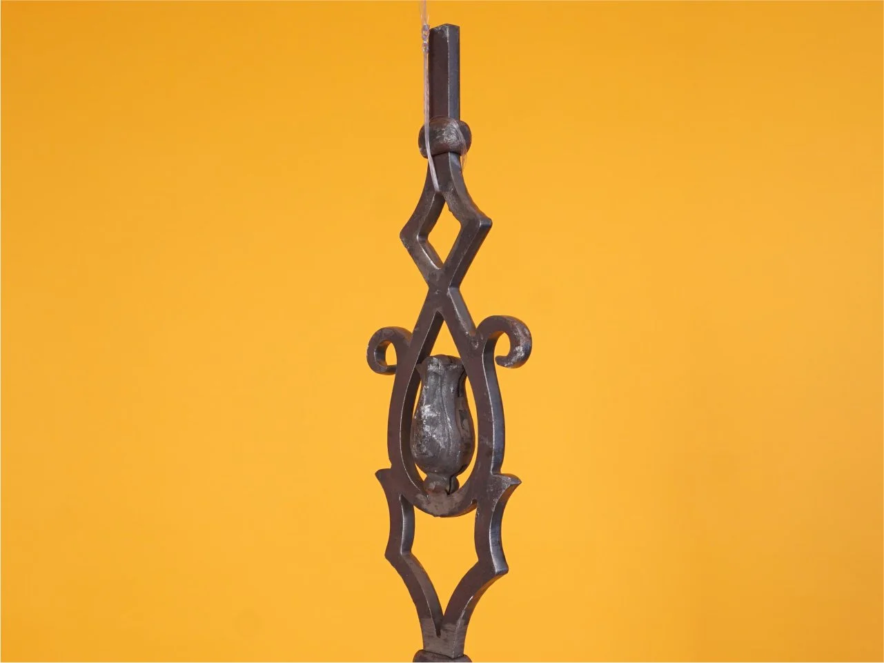 Tralka kuta - Motyw tulipana Art