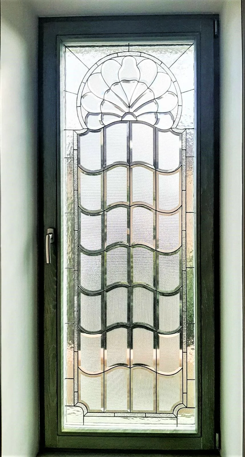 Witraż Okienny - Motyw Geometryczno-Klasyczny