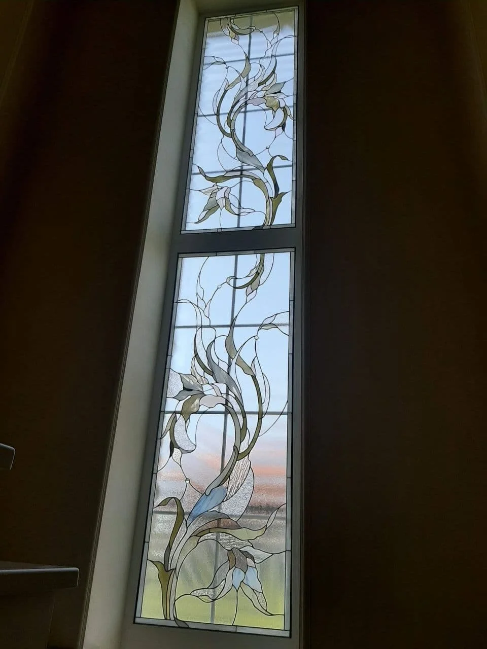 Pionowy Witraż Okienny - Pnącza