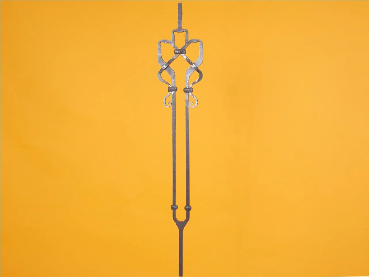 Wariacja geometryczna detalu kutego