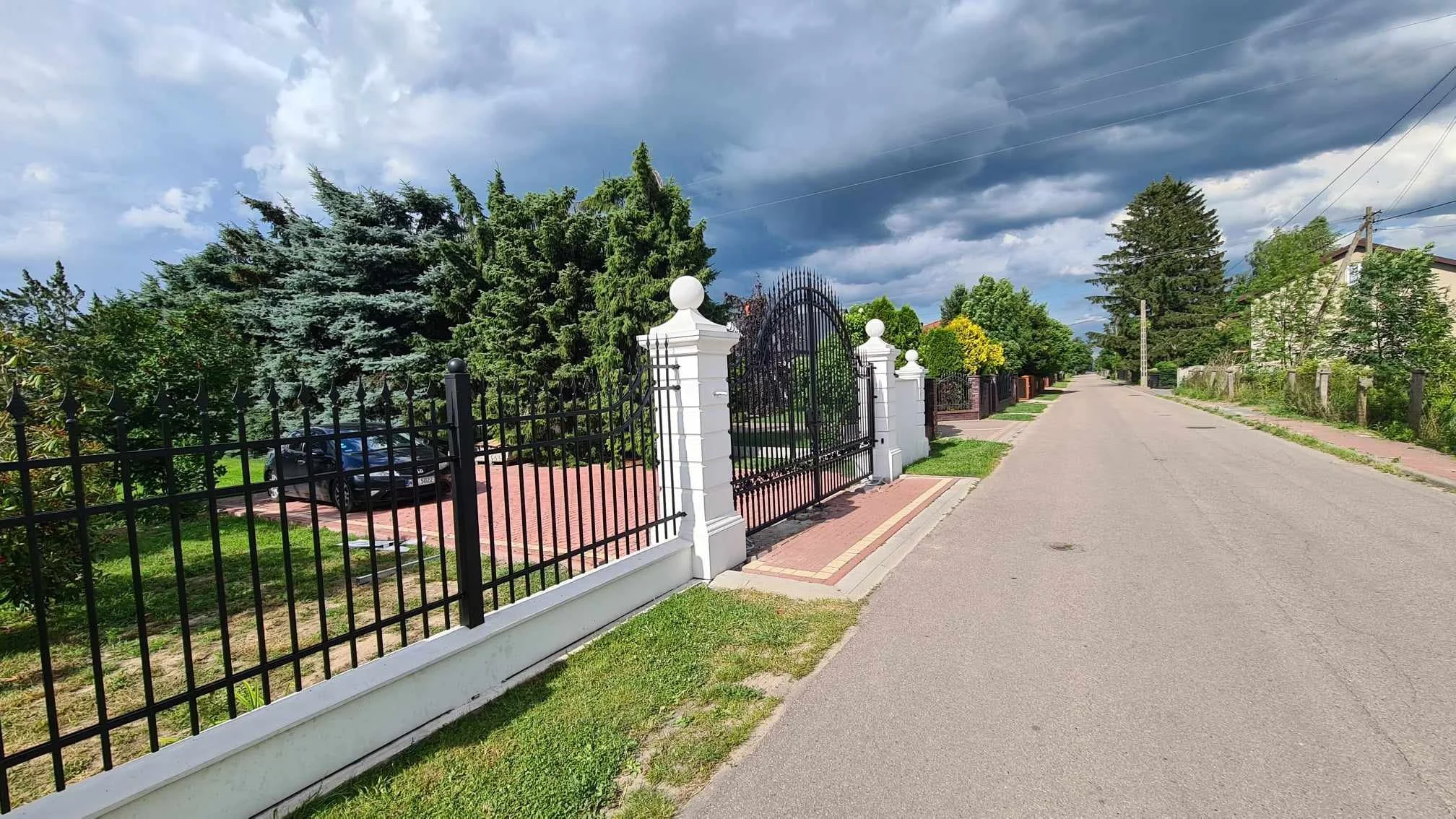 Widok z Ulicy - Ogrodzenie Rezydencjonalne
