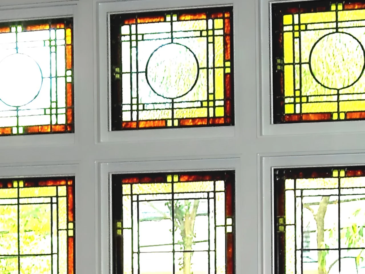 Witraż Geometryczny - Klasyka i Elegancja