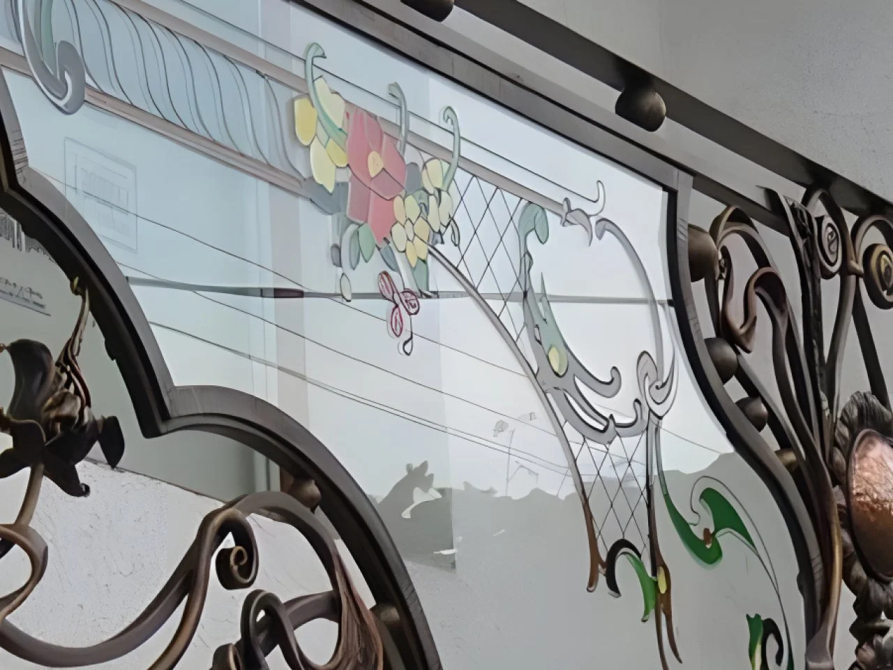 Witraż w Metalowej Ramie - Detal Balustrady