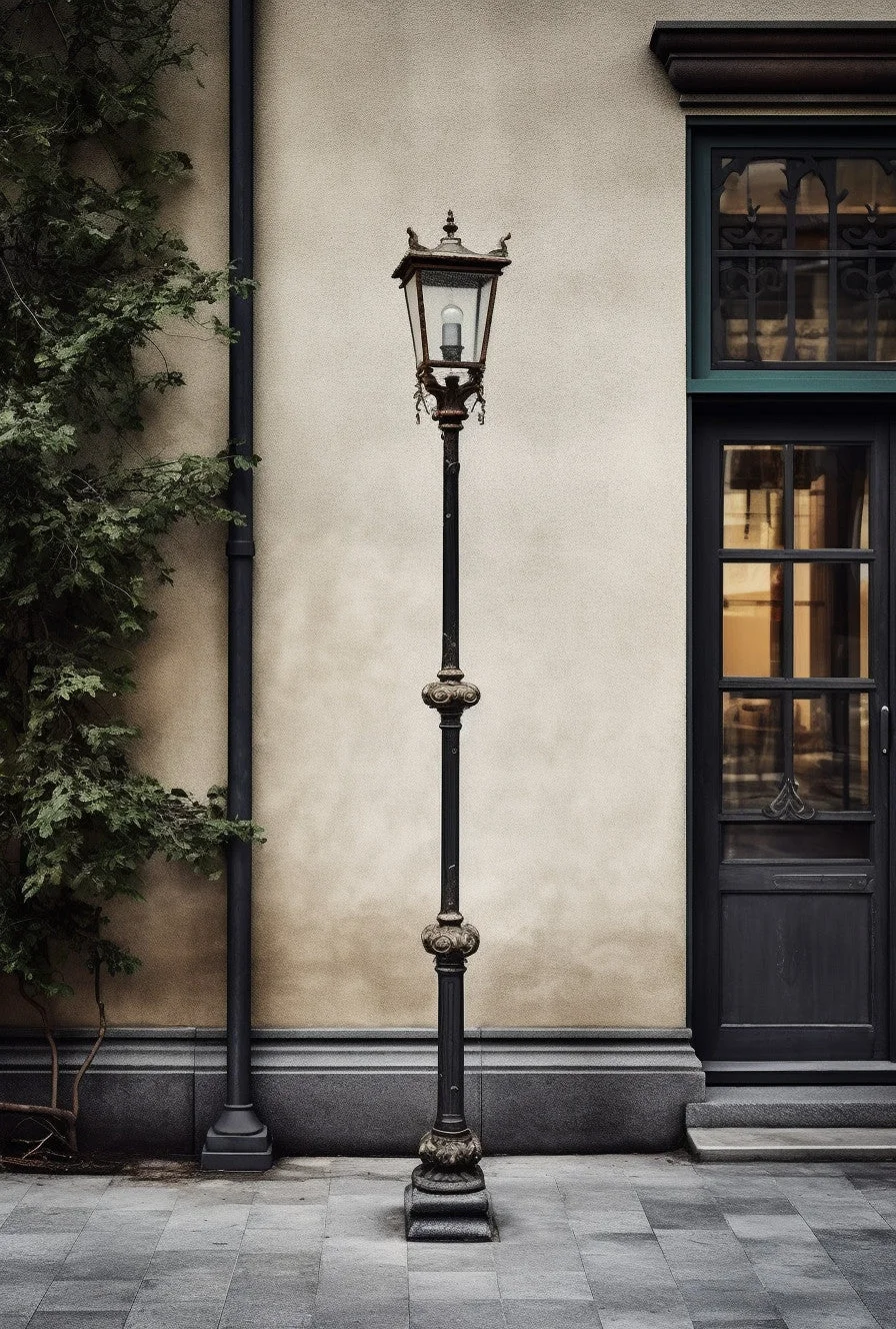 "Bożydar" - Latarnia uliczna na wymiar. Kowalstwo artystyczne.